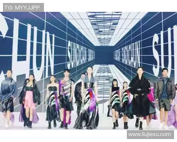 足球明星们热衷的奢侈品牌揭秘与时尚潮流的完美结合 足球明星们热衷的奢侈品牌揭秘与时尚潮流的完美结合