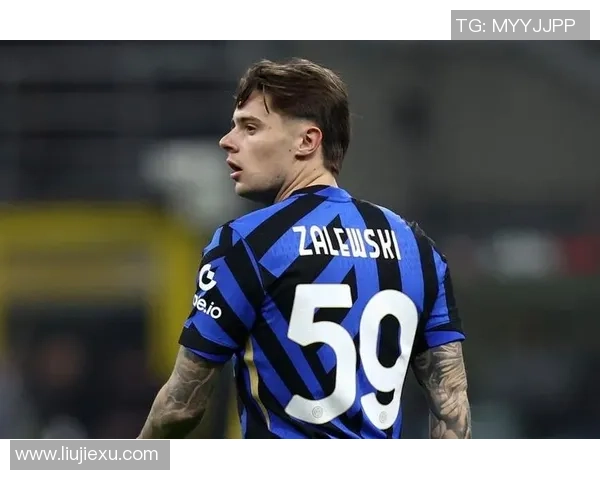 明星们心目中的足球偶像揭晓谁是他们最爱的绿茵传奇